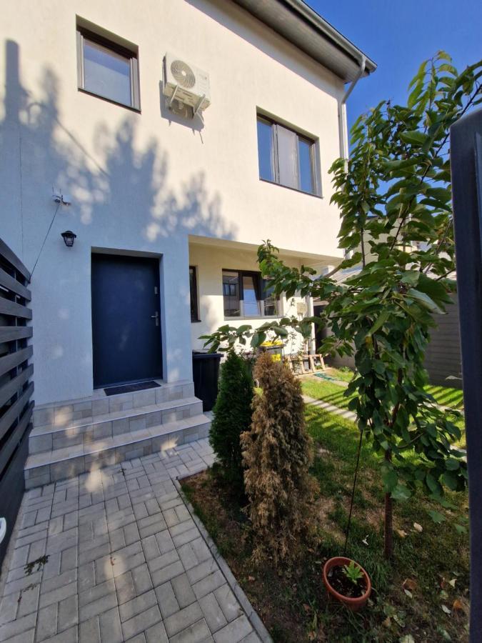 Cozy Near City Center, Parks&metro * Bucarest